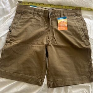 Columbia hiking shorts 34” waist